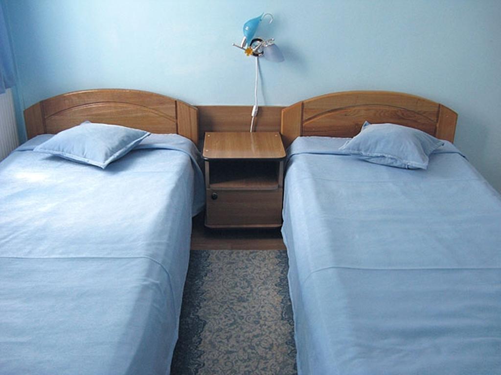 Hostel Sport Крайова Экстерьер фото